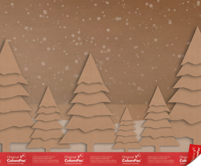 rafik mit stilisierten Tannenbäumen aus braunem Karton vor einem Hintergrund mit Schneeflocken.